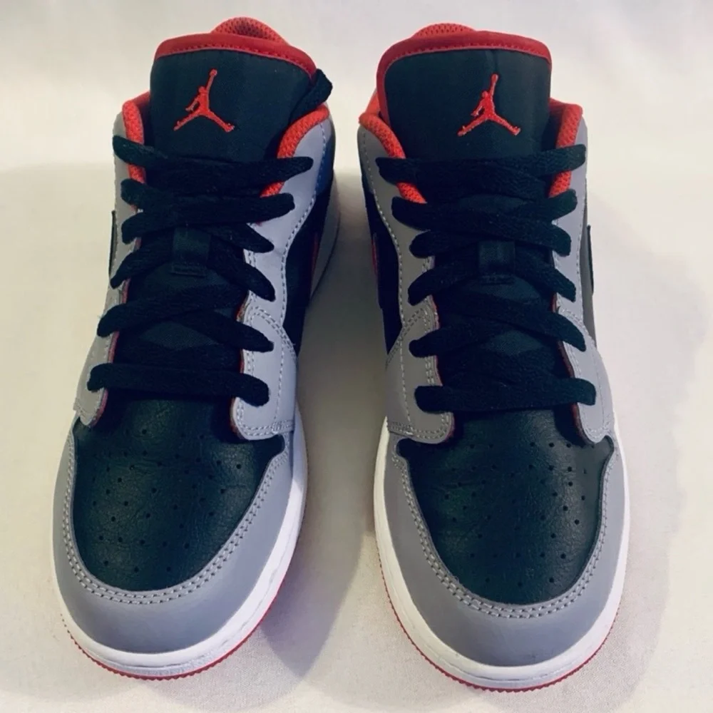 Jordan Low Top Sneakers in Black, Gray & Red